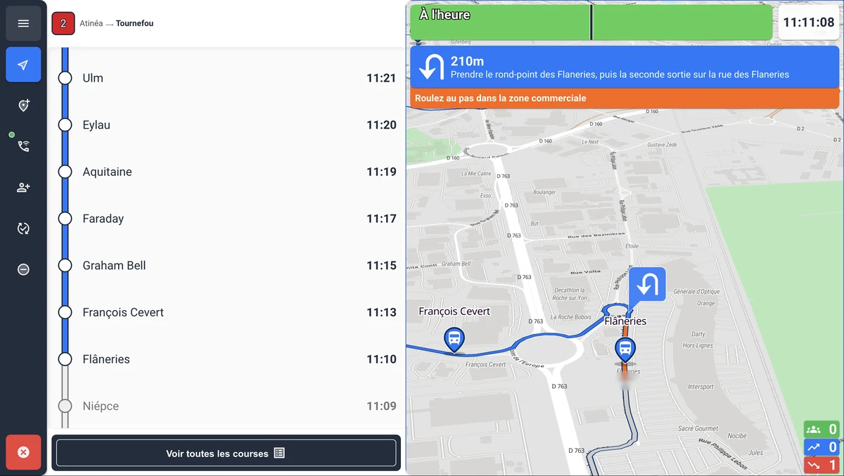 Application conducteur : thermomètre de ligne, guidage GPS et indicateur d'avance ou de retard, avec le véhicule qui avance vers l'arrêt
