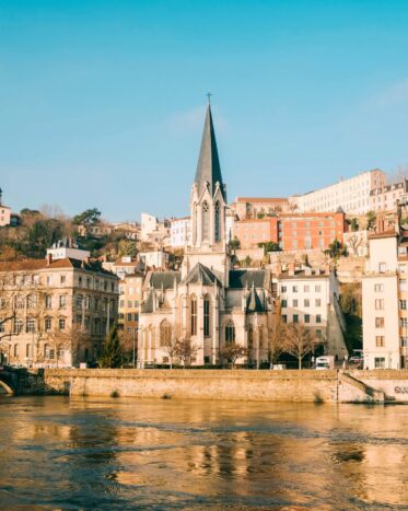 Lyon 2